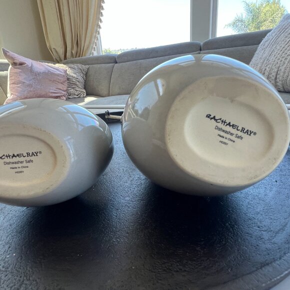 Rachael Ray 2-Piece Ceramic EVOO & Vinegar Bottle Set | Gray | Dispensing Bottle - Picture 4 of 6